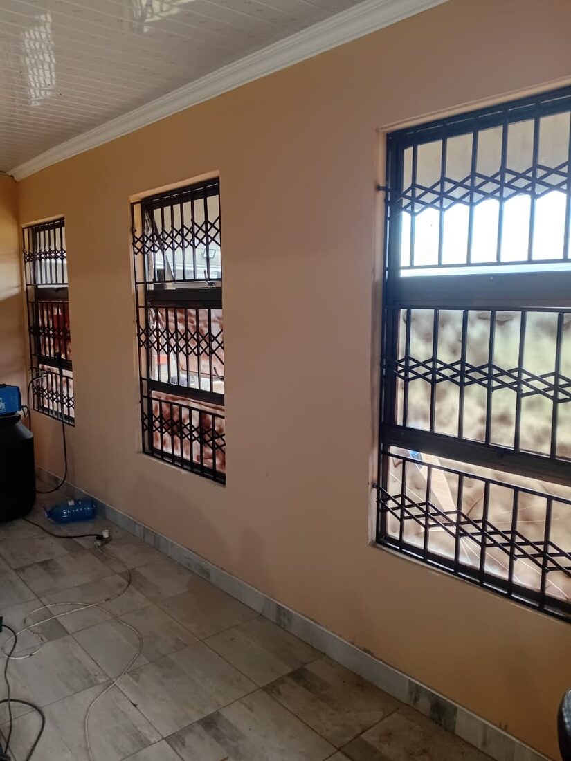 Decorative steel burglar bars fitted to windows